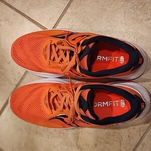 Women's Saucony Running Shoe